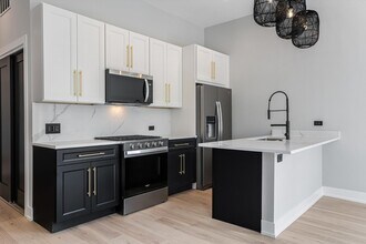 1311 N Rockwell St in Chicago, IL - Building Photo - Building Photo