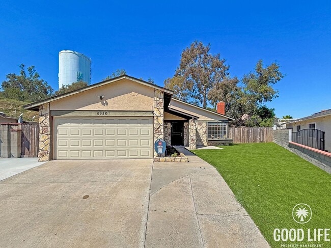 property at 6980 Park Vista Ct