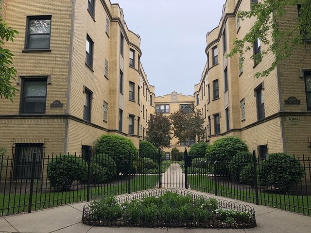 4619 N Paulina St in Chicago, IL - Building Photo