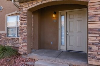 3155 S Hidden Valley Dr in Saint George, UT - Building Photo - Building Photo