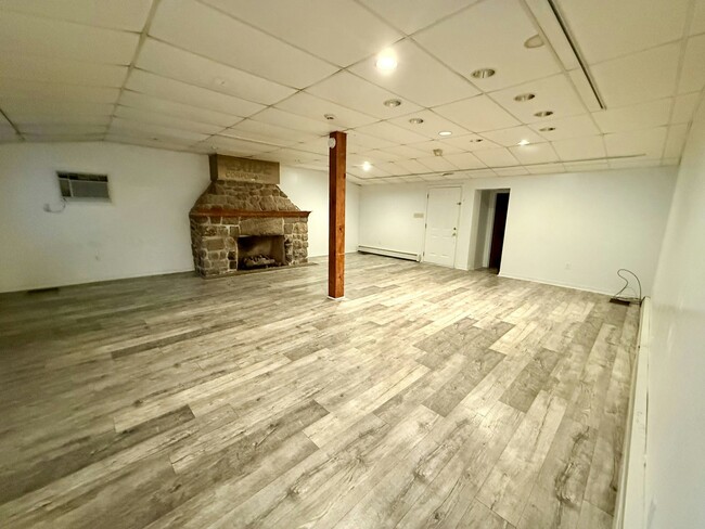 145 Spring Valley Rd in Reading, PA - Building Photo - Building Photo