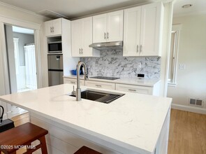 111 4th Ave in Bradley Beach, NJ - Building Photo - Building Photo