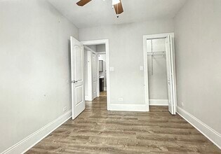 1609 W Juneway Ter, Unit 2C in Chicago, IL - Building Photo - Building Photo