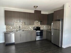 422-424-424 63rd St in West New York, NJ - Building Photo - Building Photo