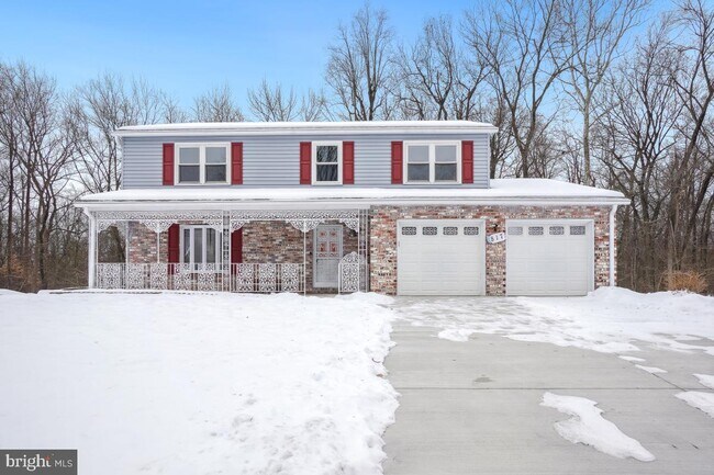 817 Falcon Dr in Upper Marlboro, MD - Building Photo - Building Photo