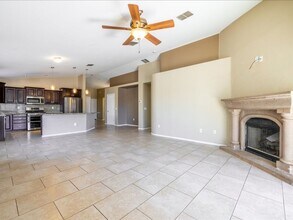 676 S Painted River Way in Vail, AZ - Building Photo - Building Photo