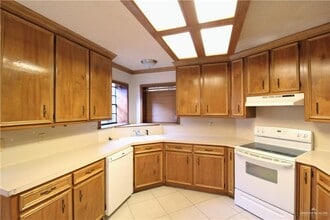 2125 Sabinal St in Mission, TX - Building Photo - Building Photo