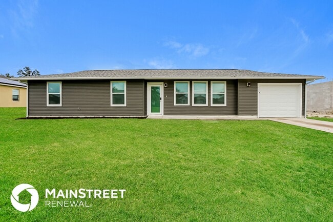 property at 1421 NE 18th Ave