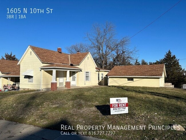 property at 1605 N 10th St