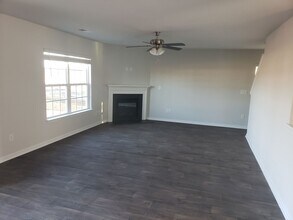 512 Dakota Rd in New Bern, NC - Building Photo - Building Photo