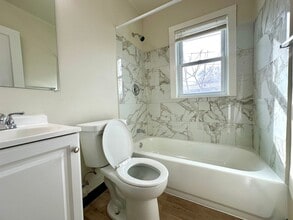 3313-3315 Pompon St in Manitowoc, WI - Building Photo - Building Photo