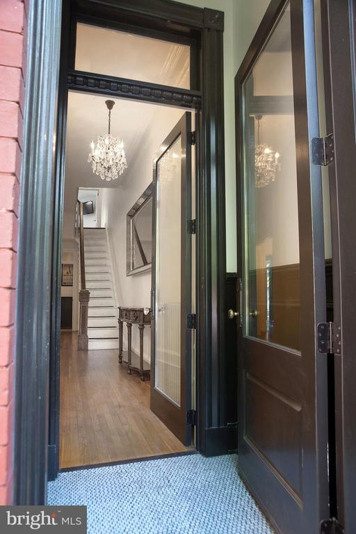 property at 1339 T St NW
