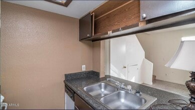 6302 N 64th Dr in Glendale, AZ - Building Photo - Building Photo