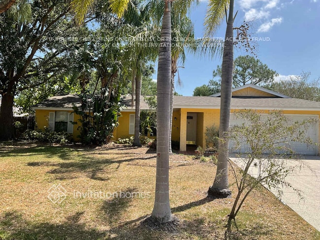 property at 636 Shorelake Pl