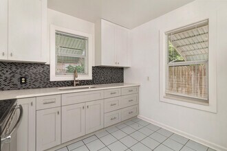 429 49th St in West Palm Beach, FL - Building Photo - Building Photo