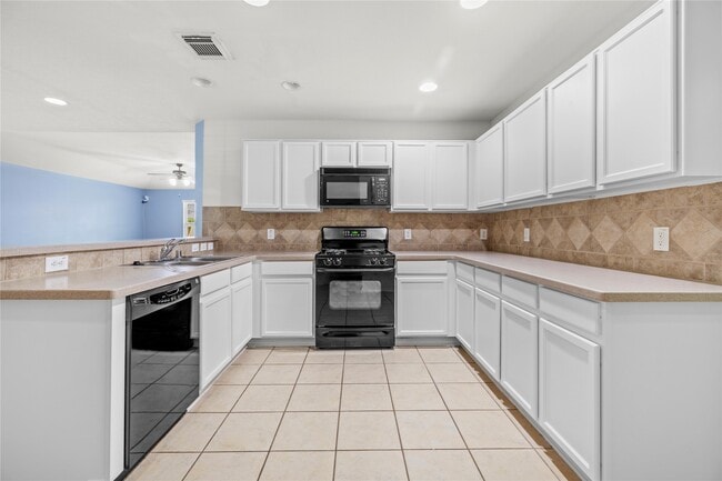 property at 5818 La Crema