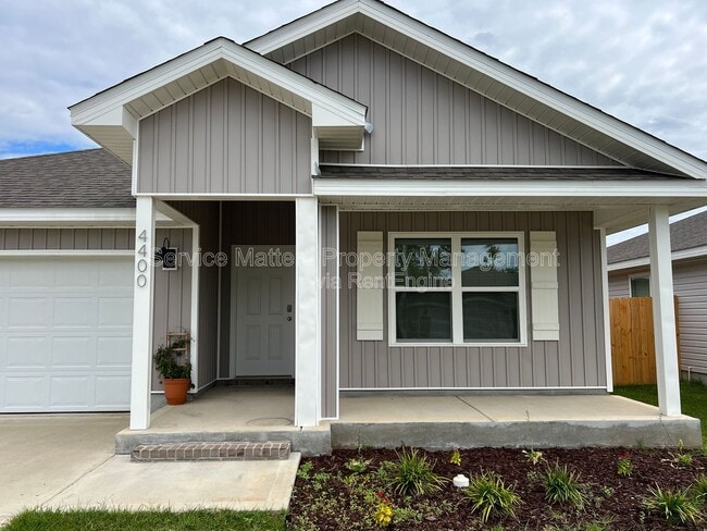 4400 White Cedar Ct in Pace, FL - Building Photo - Building Photo