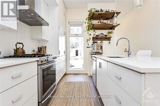 103B Stirling Ave in Ottawa, ON - Building Photo - Building Photo