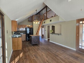 108 F St in Kerrville, TX - Building Photo - Building Photo