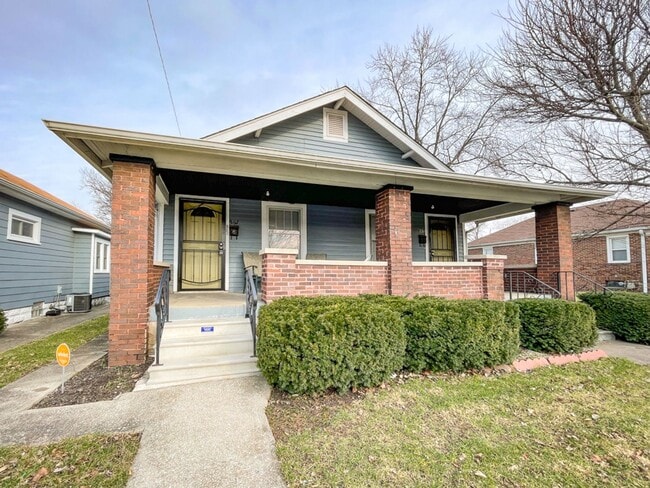 867-867 N Linwood Ave in Indianapolis, IN - Building Photo - Building Photo