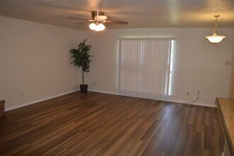 5329 Strickland Ave in The Colony, TX - Building Photo - Building Photo