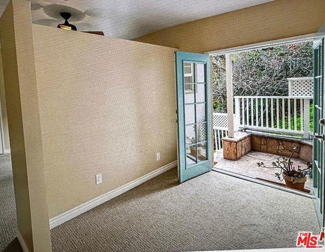 property at 1552 Crater Ln