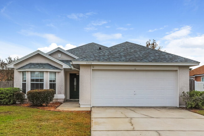 property at 3233 Chantilly Ct