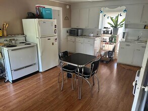 24 Pearl St in Keene, NH - Building Photo - Building Photo