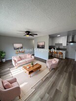1207 W 39th Pl, Unit 206 in Los Angeles, CA - Building Photo
