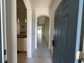2144 Laceflower Dr in Brandon, FL - Building Photo - Building Photo