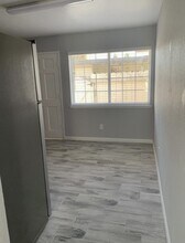 308 N Second St, Unit B in Lompoc, CA - Building Photo - Building Photo