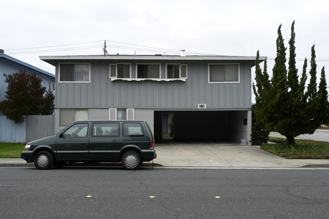 1710 S Grant St in San Mateo, CA - Building Photo - Building Photo