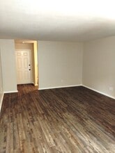 160 Whitney Blvd in Lake Lure, NC - Building Photo - Building Photo