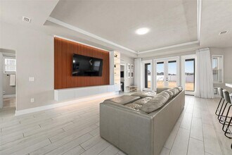 24784 SW 21st Ln in Newberry, FL - Building Photo - Building Photo