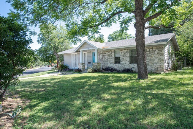 property at 122 Havana St