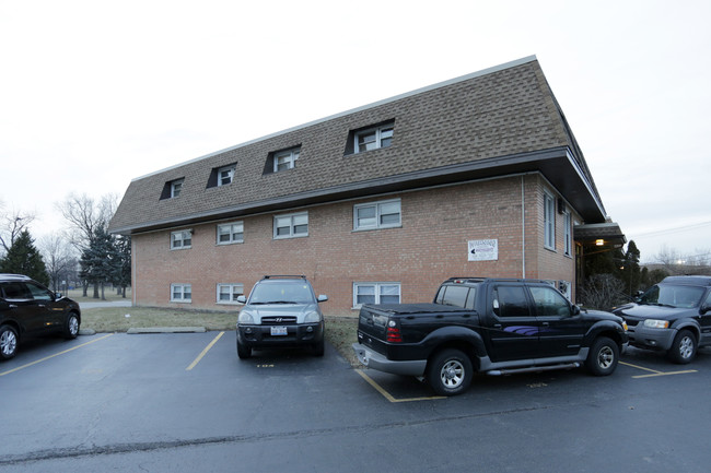 Addison Apartments in Addison, IL - Foto de edificio - Building Photo