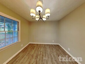 145 Victoria Station in Woodstock, GA - Foto de edificio - Building Photo