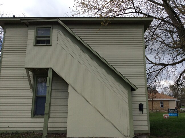 1434 Spy Run Ave in Fort Wayne, IN - Building Photo - Building Photo