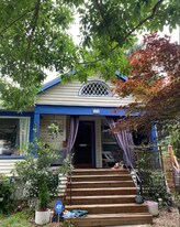 2405 NE 49th Ave in Portland, OR - Building Photo