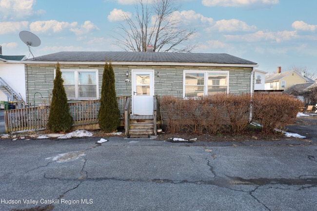 property at 150-154-154 W Main St