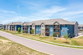Village at 3 Fountains in Sioux Falls, SD - Building Photo - Building Photo