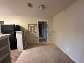 3813 S Washington St in Amarillo, TX - Building Photo - Building Photo