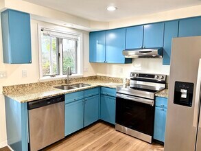 9 Olga Ave in Worcester, MA - Building Photo - Building Photo