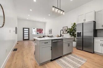 909 James St in Pittsburgh, PA - Building Photo - Building Photo