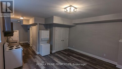 88C Clapperton St in Barrie, ON - Building Photo - Building Photo
