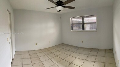 101 SE 5th St in Dania Beach, FL - Building Photo - Building Photo