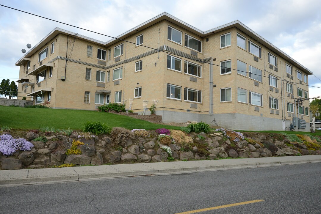 The Heights in Sunnyside, WA - Foto de edificio