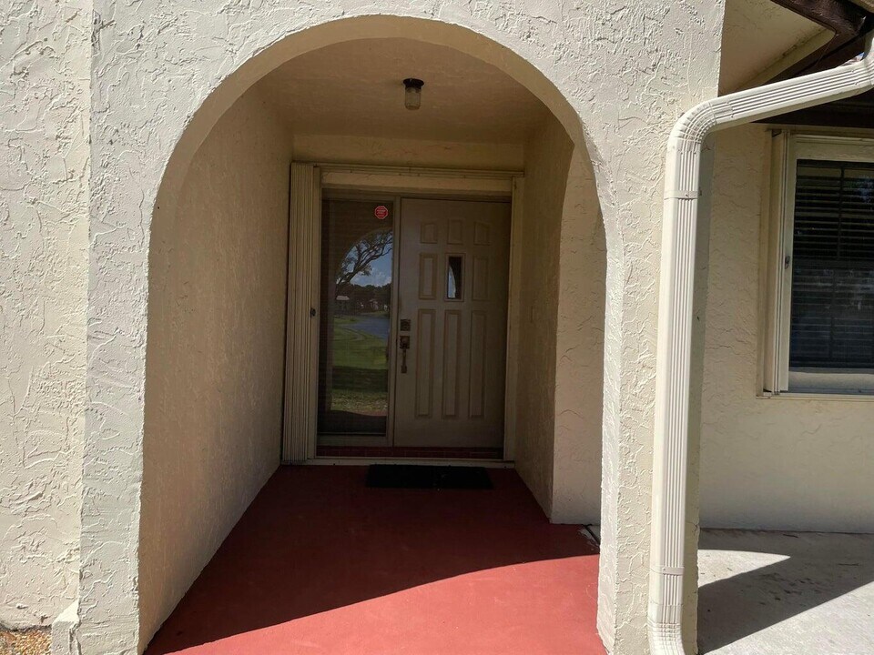 420 Ashwood Pl in Boca Raton, FL - Building Photo