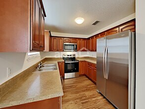 1768 Merritt St in Old Hickory, TN - Foto de edificio - Building Photo