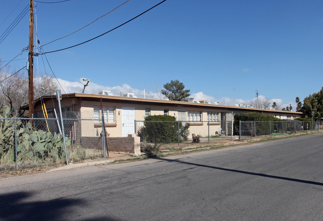 3831 E Flower St in Tucson, AZ - Building Photo